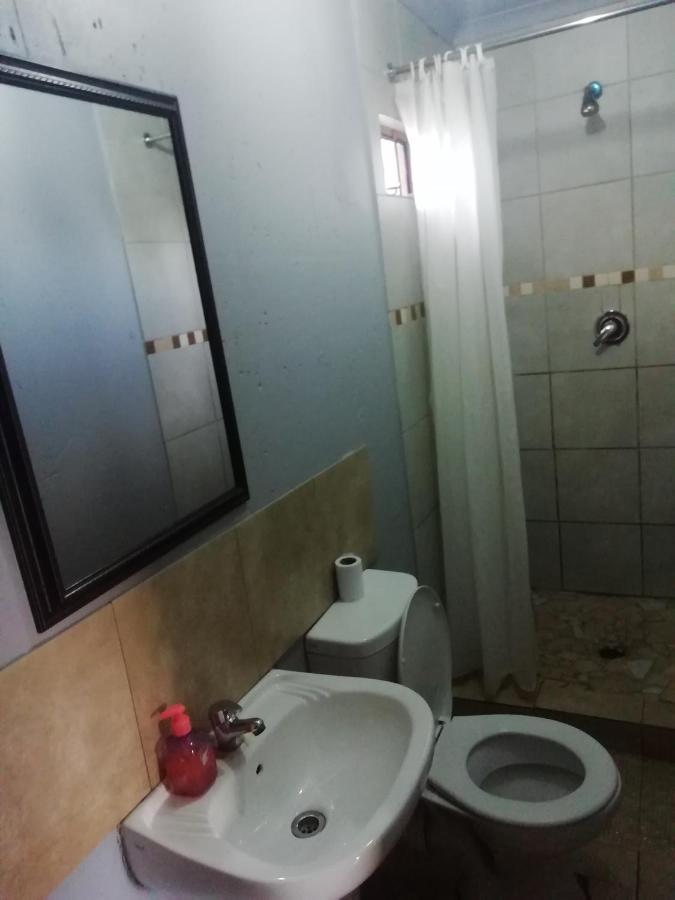 Fgm Guesthouse 2 阿尔伯顿 外观 照片